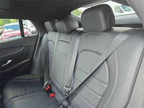 Used 2021 Mercedes-Benz GLC 300 4MATIC Coupe image 15