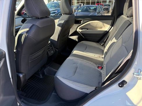 Used 2025 Subaru Forester Premium w/ Convenience Package #2 image 22