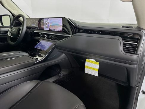 Certified 2026 INFINITI QX80 Pure w/ Cargo Package RWD image 41