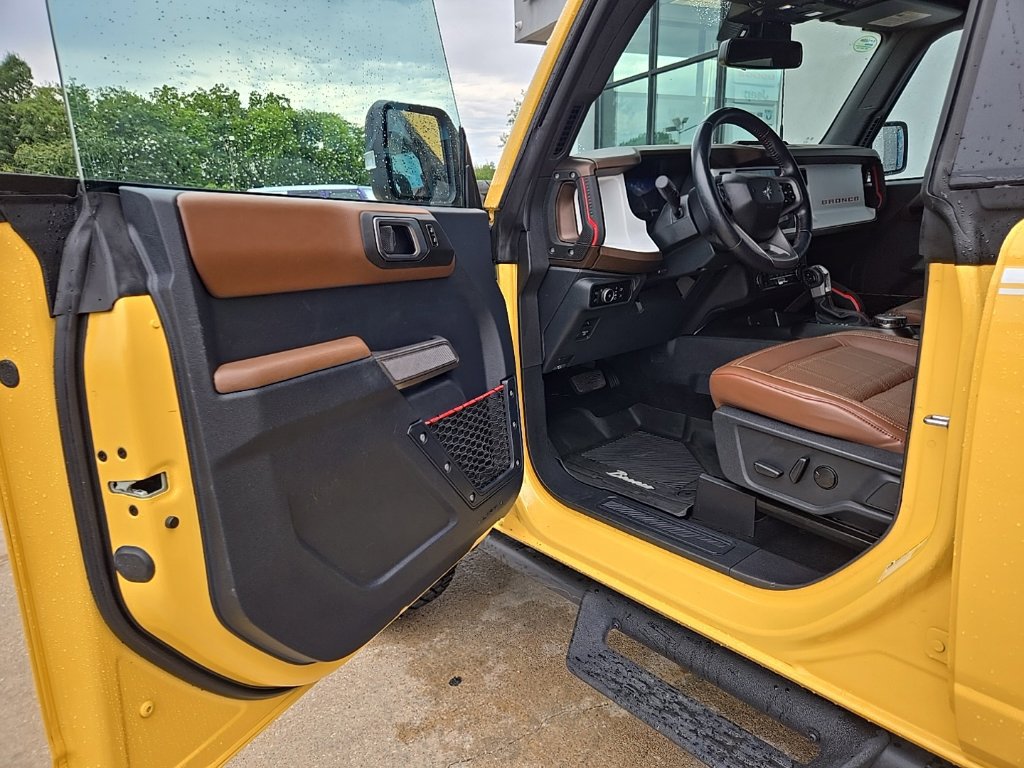 Used 2023 Ford Bronco Heritage Edition AWD/4WD image 30