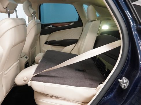 Used 2016 Lincoln MKC Reserve image 27