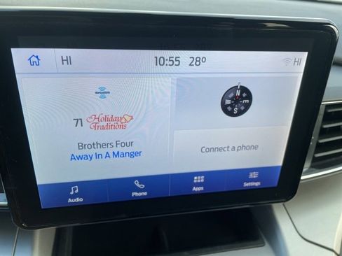 Used 2023 Ford Explorer XLT w/ Equipment Group 202A image 31