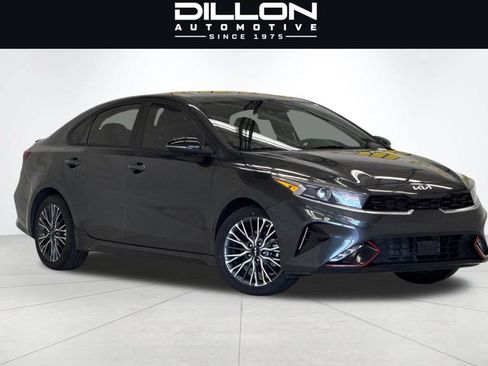 Used 2024 Kia Forte GT-Line w/ GT-Line Premium Package FWD image 2