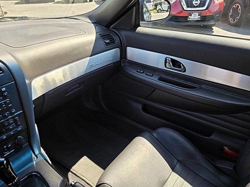 Used 2002 Ford Thunderbird Deluxe image 50