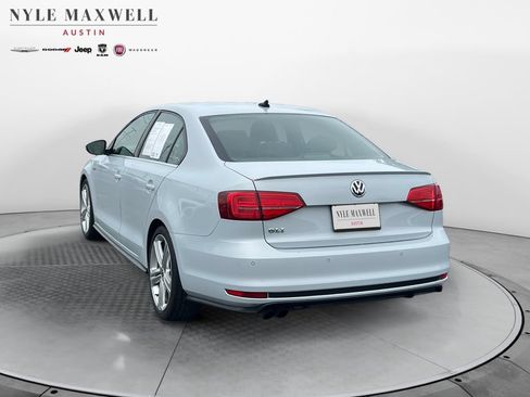 Used 2017 Volkswagen Jetta GLI FWD image 14