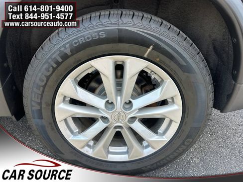 Used 2016 Nissan Rogue SV w/ SV Premium Package AWD/4WD image 21