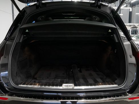 Used 2025 Mercedes-Benz Maybach GLS 600 4MATIC image 18