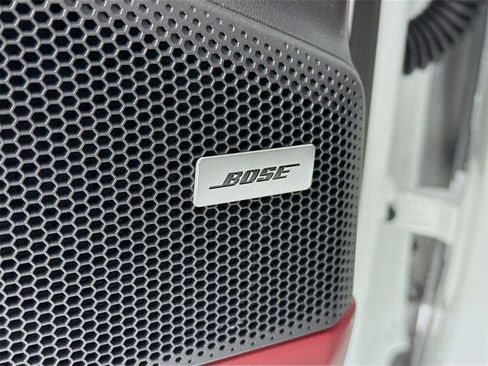 Used 2025 Porsche Macan Electric image 20