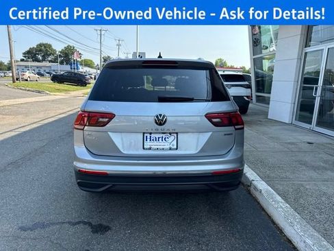 Certified 2022 Volkswagen Tiguan SE AWD/4WD image 9