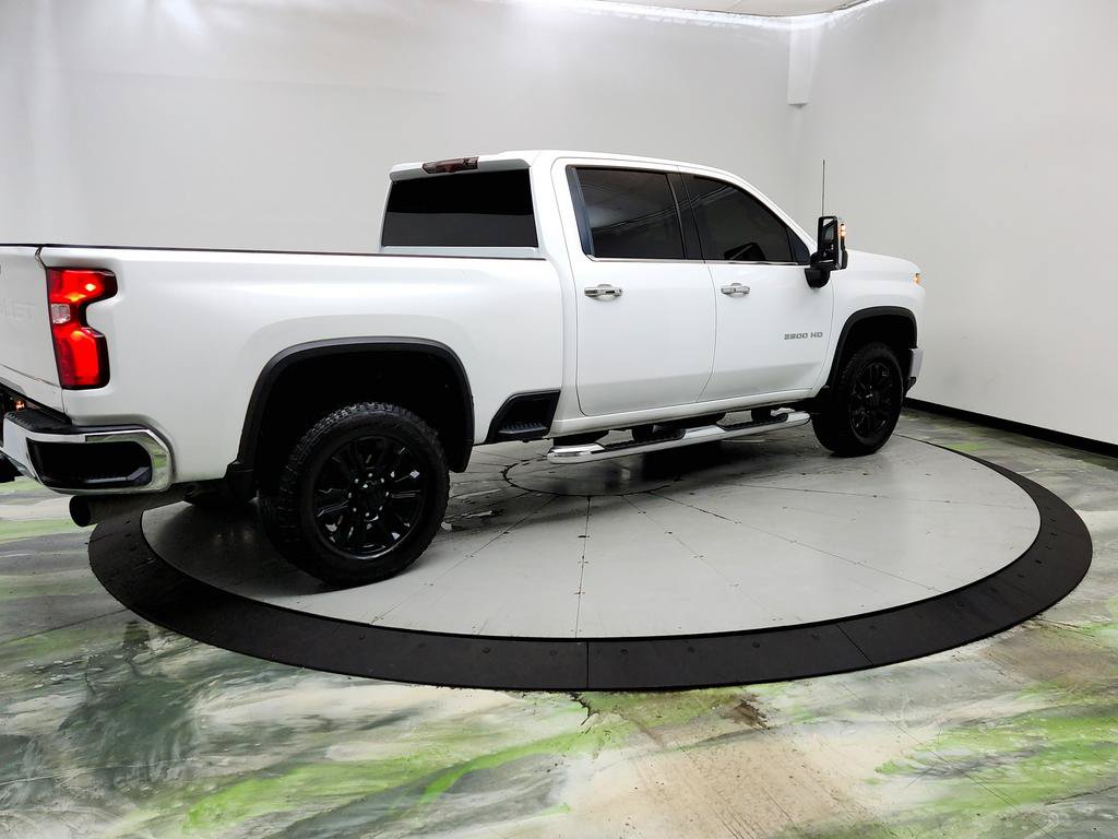 Used 2020 Chevrolet Silverado 2500 LTZ AWD/4WD image 5