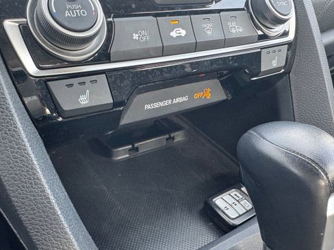 Used 2017 Honda Civic EX-L image 16