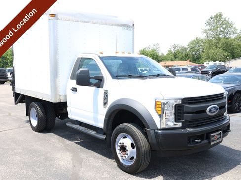 Used 2017 Ford F450 XL RWD image 1