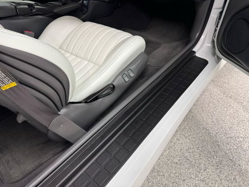 Used 1999 Pontiac Firebird Formula RWD image 60