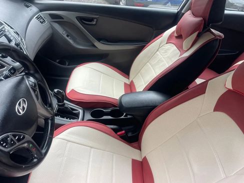 Used 2014 Hyundai Elantra FWD image 9