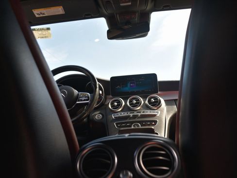 Used 2019 Mercedes-Benz C 300 4MATIC Cabriolet image 27