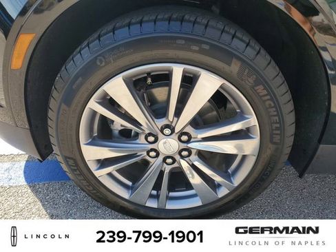 Used 2025 Cadillac XT5 Premium Luxury image 12