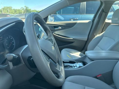 Used 2023 Chevrolet Malibu LT w/ LPO, Floor Liner Package FWD image 32