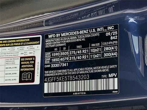 Certified 2026 Mercedes-Benz GLS 450 4MATIC image 46