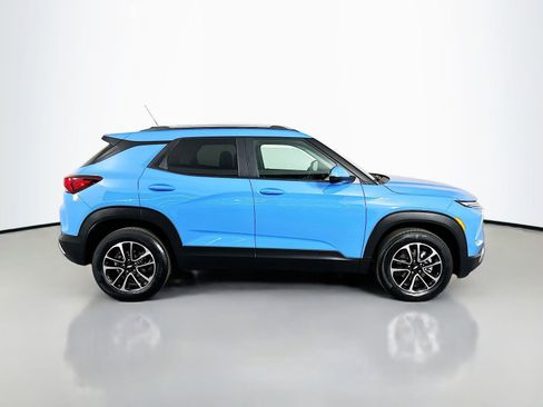 Used 2024 Chevrolet TrailBlazer LT w/ Convenience Package image 12