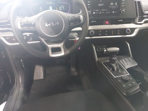 Used 2023 Kia Sportage LX AWD/4WD image 15