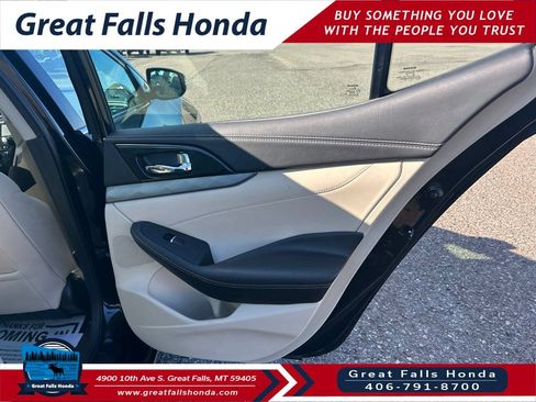 Used 2017 Nissan Maxima 3.5 SL FWD image 25