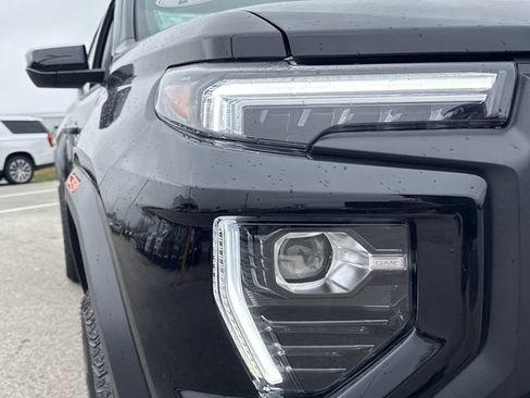 Used 2026 GMC Canyon Elevation w/ Convenience Package RWD image 11