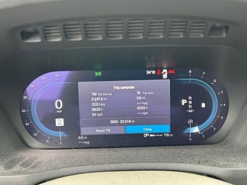 Certified 2024 Volvo XC90 B6 Plus image 12