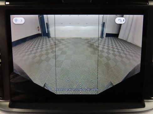 Used 2025 Ford F150 Lariat image 24