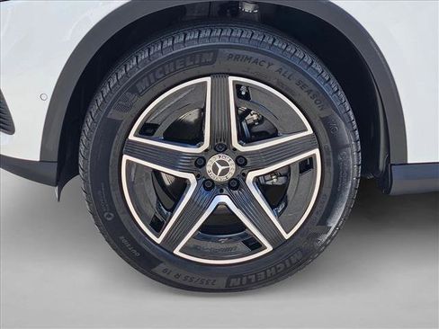 Certified 2026 Mercedes-Benz GLC 300 image 24