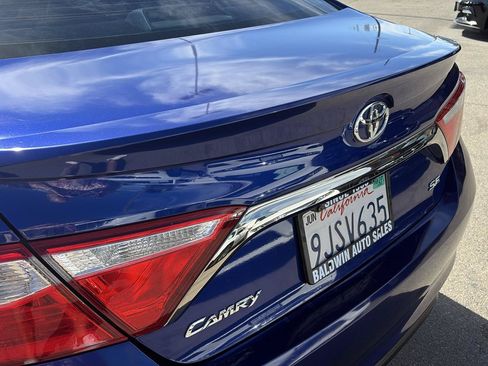 Used 2016 Toyota Camry SE FWD image 12