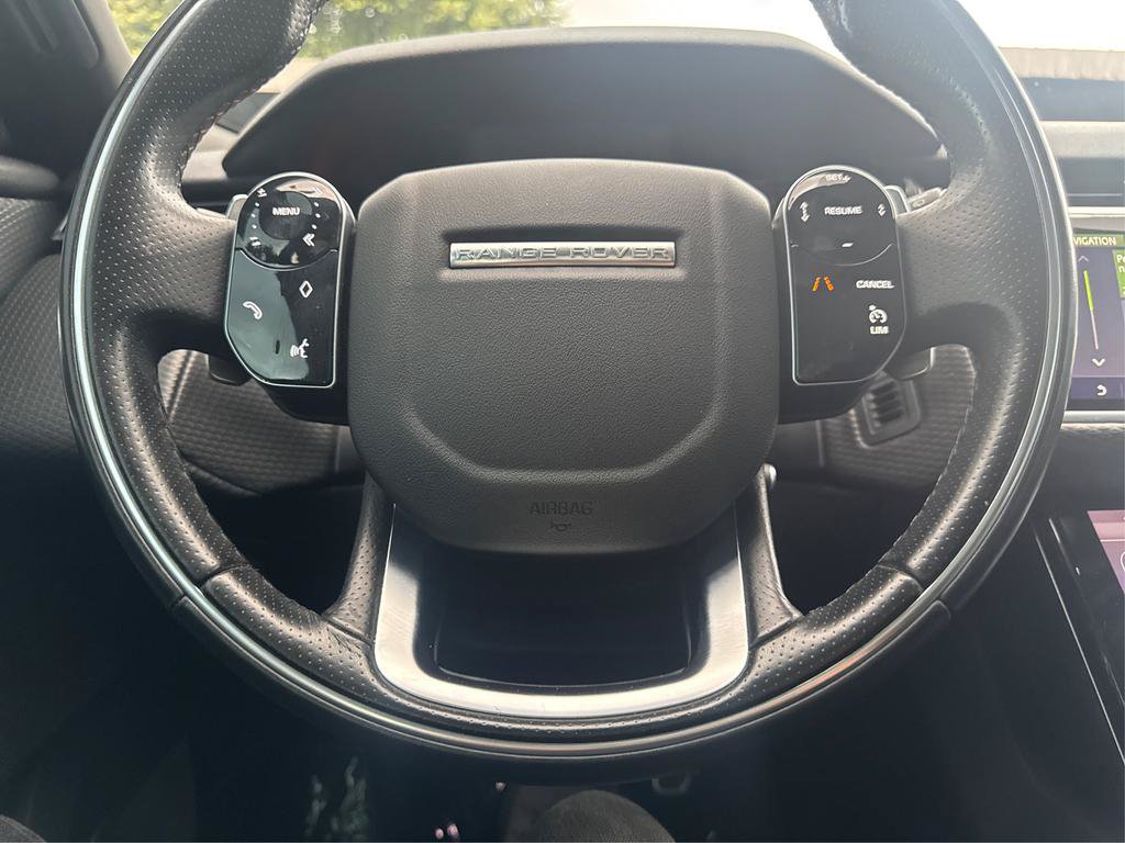 Used 2019 Land Rover Range Rover Velar R-Dynamic SE AWD/4WD image 17