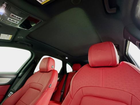 New 2026 Jaguar F-PACE R-Dynamic S AWD/4WD image 14