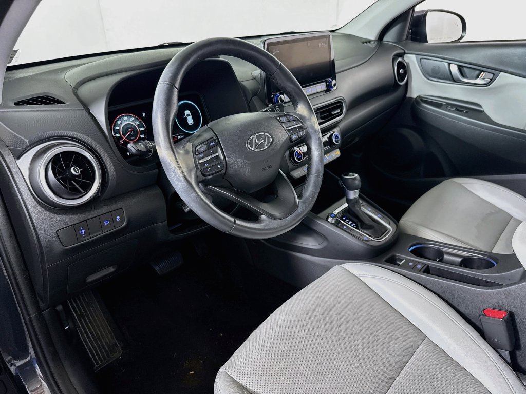 Used 2022 Hyundai Kona Limited AWD/4WD image 9