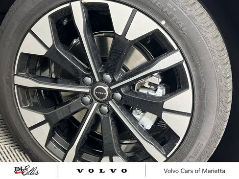 New 2026 Volvo XC60 B5 Ultra w/ Protection Package Premier image 18