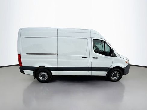 Used 2023 Mercedes-Benz Sprinter 144 Cargo image 8