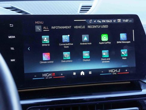 Certified 2025 BMW X2 xDrive28i image 26