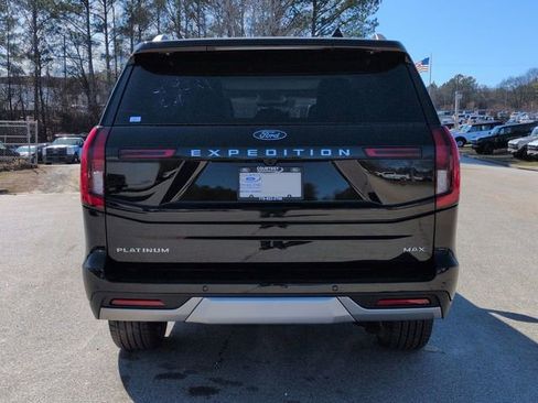 New 2026 Ford Expedition Max Platinum w/ Driver's Package image 5