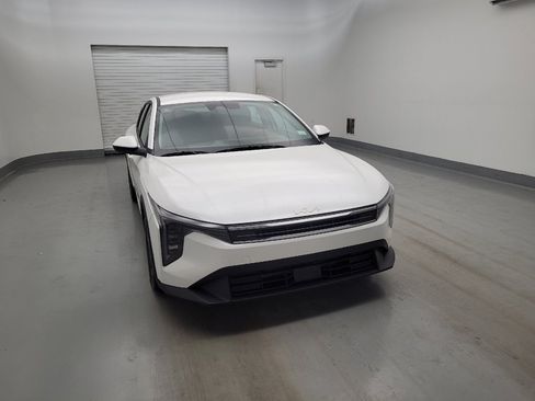 Used 2025 Kia K4 FWD image 14