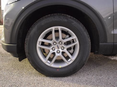 New 2026 Ford Explorer Active w/ Active Comfort Package image 27