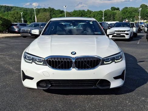 Used 2019 BMW 330i xDrive Sedan w/ Convenience Package AWD/4WD image 2