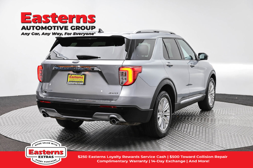 Used 2023 Ford Explorer Limited AWD/4WD image 6