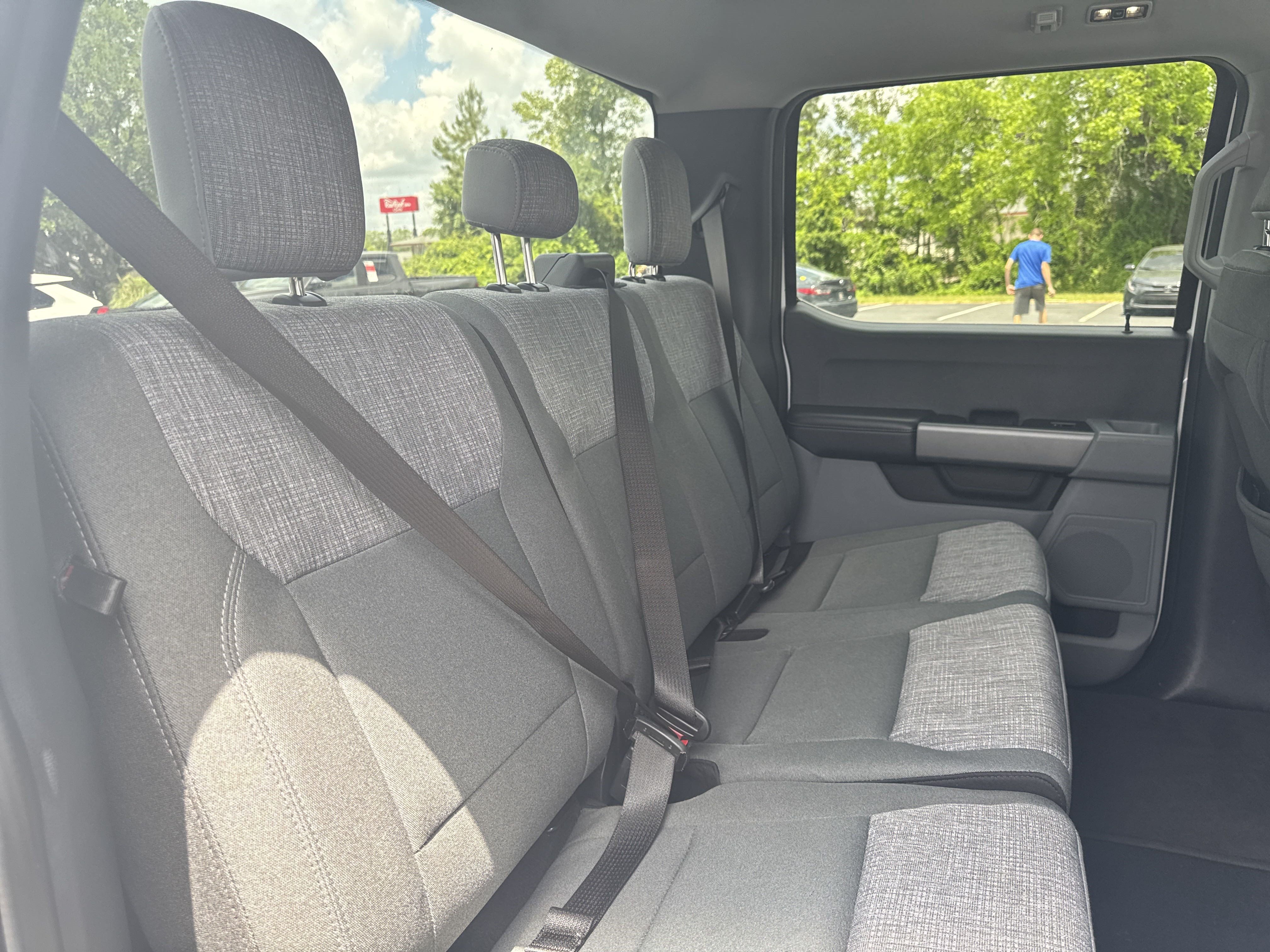 Used 2024 Ford F350 XLT AWD/4WD image 27