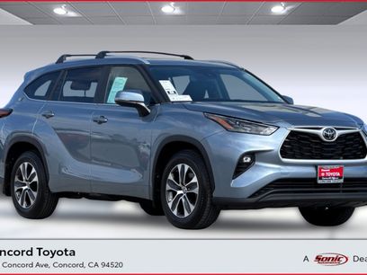 Used 2024 Toyota Highlander XLE