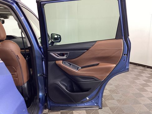 Used 2019 Subaru Forester Touring w/ Popular Package #3 AWD/4WD image 11