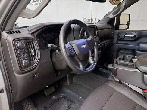 Used 2025 Chevrolet Silverado 2500 Custom w/ Custom Value Package AWD/4WD image 10