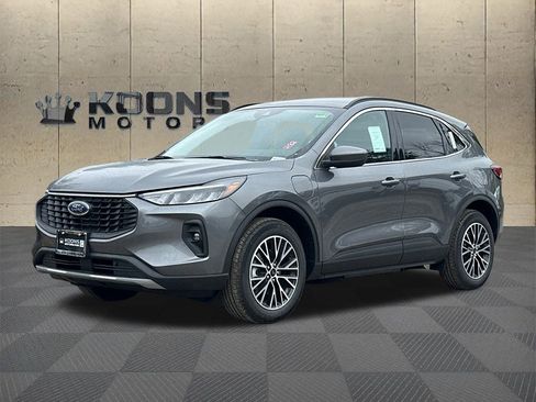 New 2026 Ford Escape SE image 1