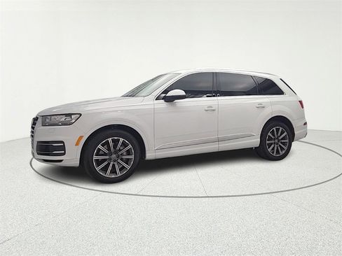 Used 2019 Audi Q7 3.0T Premium Plus w/ Premium Plus Package image 3
