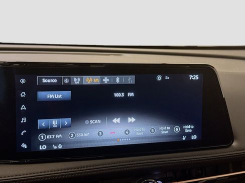 Used 2024 Nissan Ariya AWD image 21