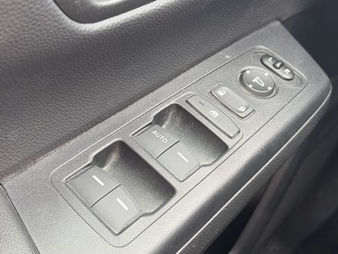 Used 2026 Honda CR-V LX image 24