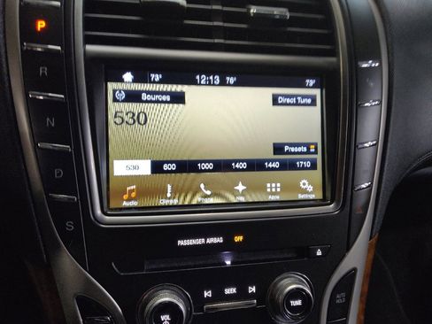 Used 2016 Lincoln MKX Reserve w/ Technology Package AWD/4WD image 25